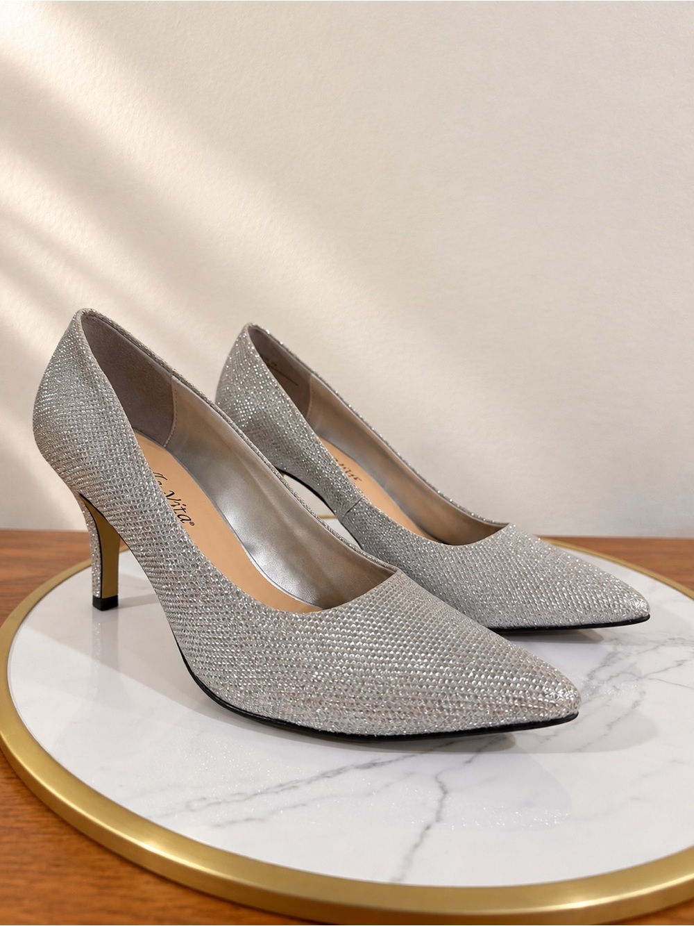 Bella Vita Women's Define II Silver Glitter Low-heel Pump Size 9 Narrow Width